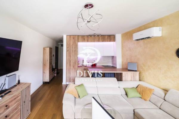 Slika 2 - Vojvode Dobrnjca, Jednoiposoban stan na prodaju, 40m2, 249.000€